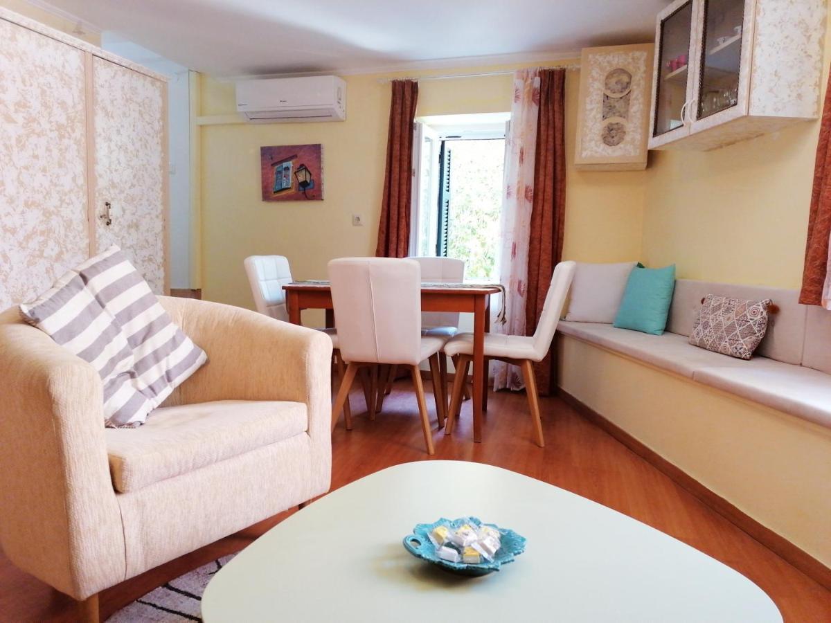 Venetian Well Cozy Apartment Corfu Old Town المظهر الخارجي الصورة