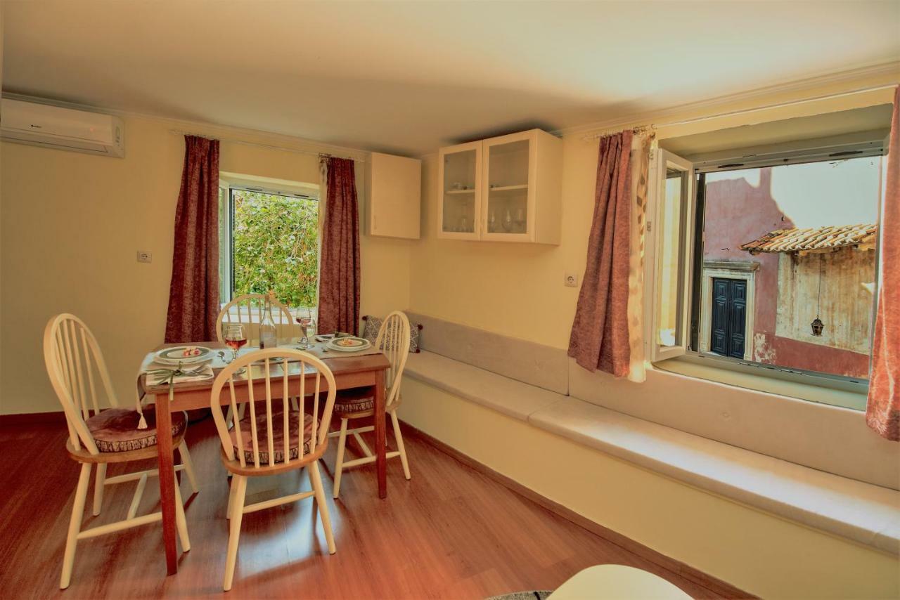 Venetian Well Cozy Apartment Corfu Old Town المظهر الخارجي الصورة